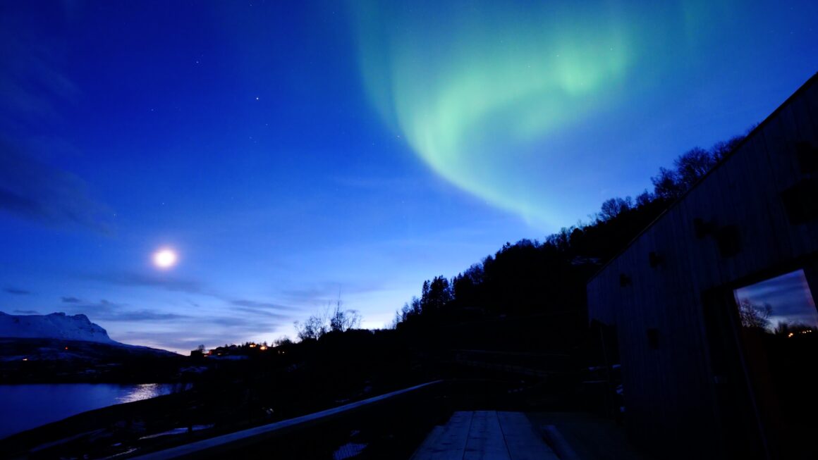 April aurora